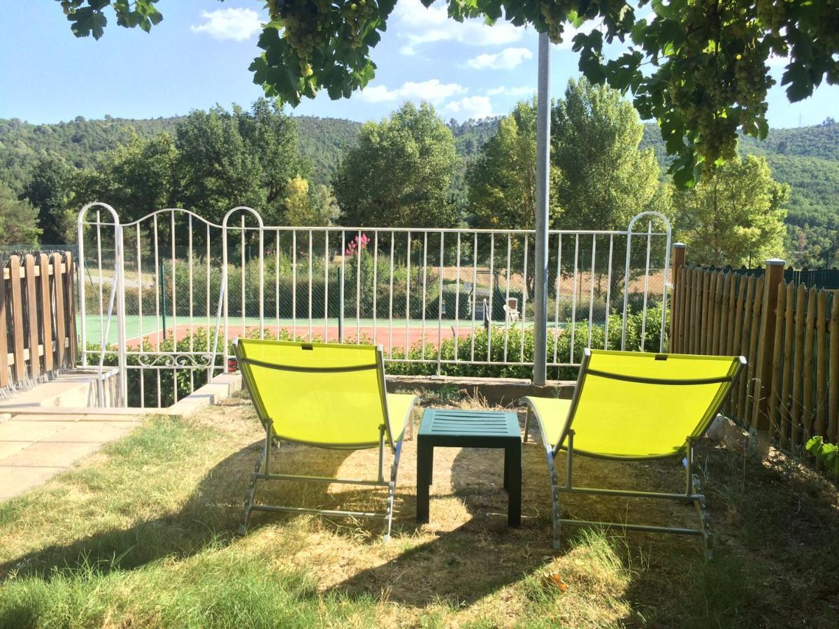 Mazet De Vacances Dans Le Domaine De L'Espai Saint-Martin-de-Brômes Dış mekan fotoğraf