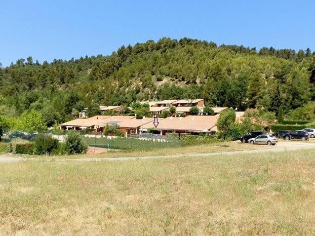 Mazet De Vacances Dans Le Domaine De L'Espai Saint-Martin-de-Brômes Dış mekan fotoğraf